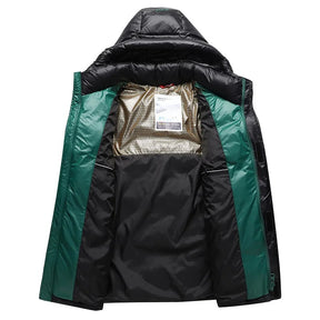 Jaqueta puffer masculina com capuz removível e acabamento brilhante com enchimento em pluma para inverno frio