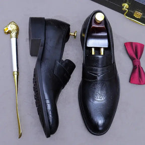 Sapato Masculino Mocassim Em Couro Gravado