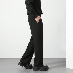 Calça masculina estilo coreano com corte reto, caimento elegante e visual business casual para uso diário