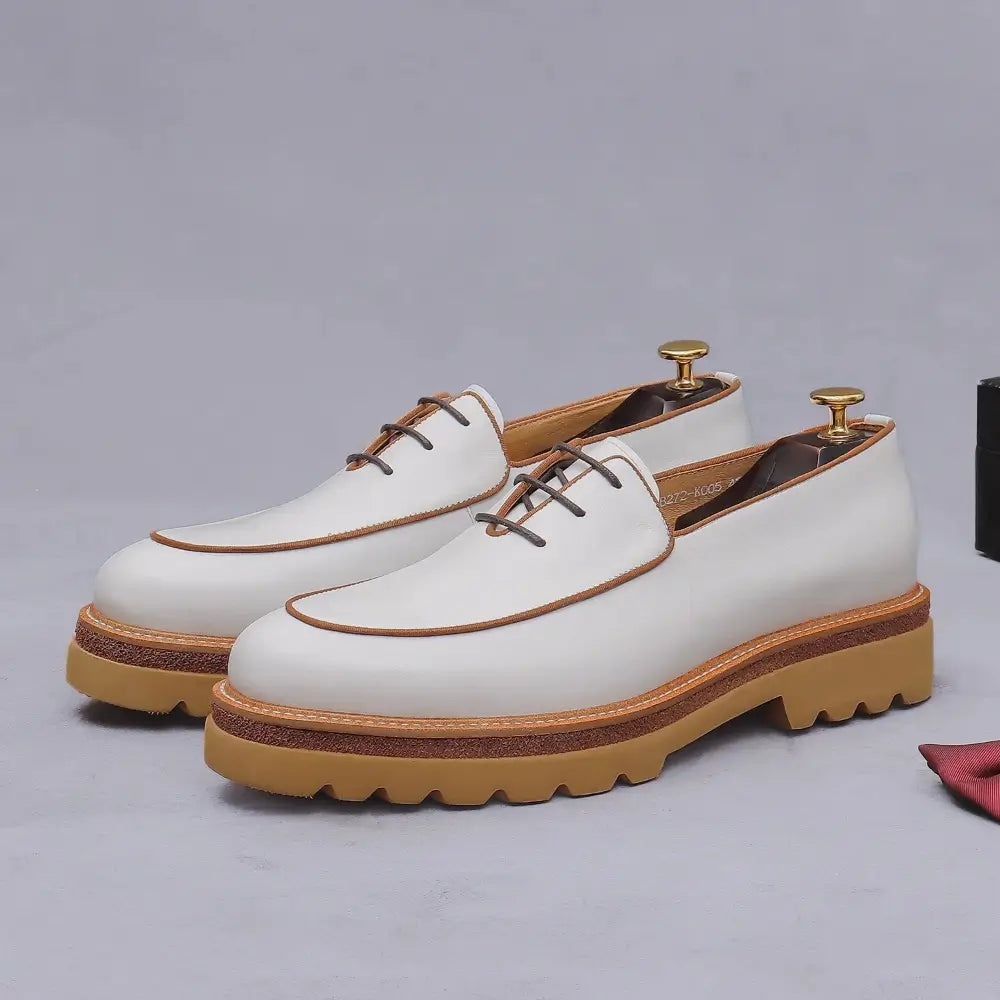 Sapato social Derby masculino premium contemporâneo com design sofisticado e acabamento elegante