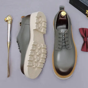 Sapato social Derby masculino premium minimalista com acabamento sofisticado e solado robusto moderno