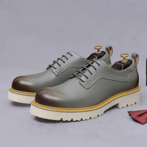 Sapato social Derby masculino premium minimalista com acabamento sofisticado e solado robusto moderno