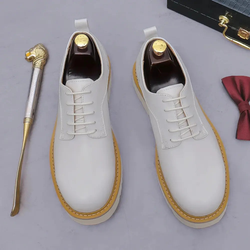 Sapato social Derby masculino premium minimalista com acabamento sofisticado e solado robusto moderno