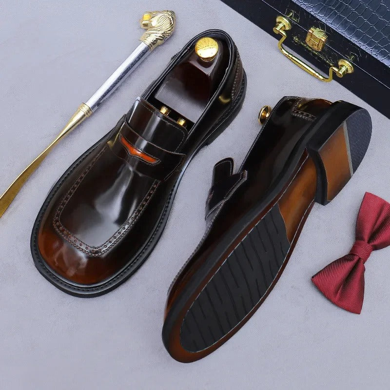 Sapato social penny loafer masculino premium preto com acabamento sofisticado e design elegante executivo