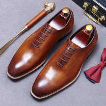 Sapato social Oxford wholecut masculino marrom premium com acabamento polido elegante