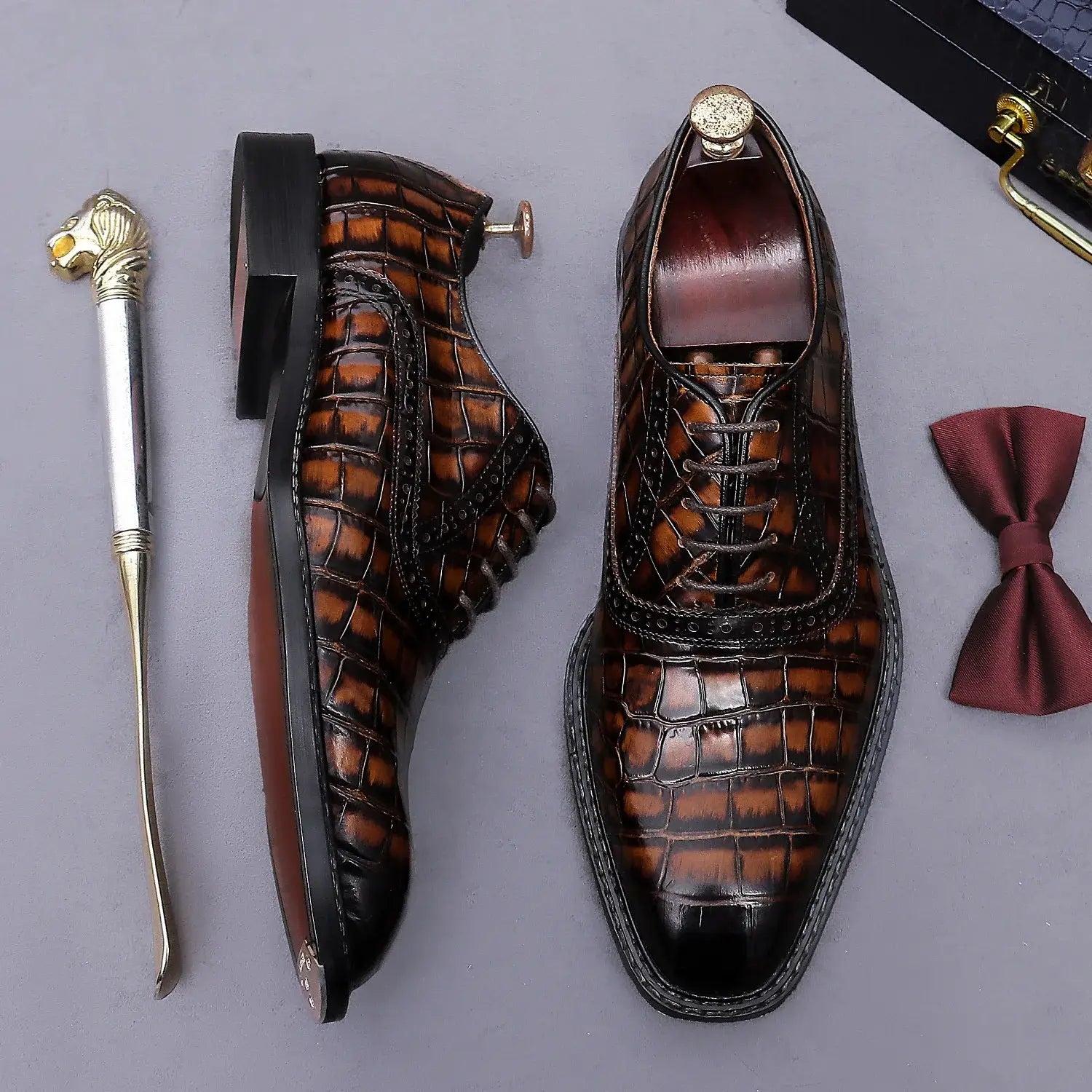 Sapato social Oxford Wingtip masculino premium com acabamento texturizado sofisticado e design elegante