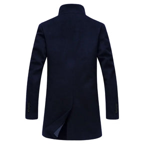 Sobretudo masculino de lã slim fit com gola padre elegante e corte alongado sofisticado para inverno