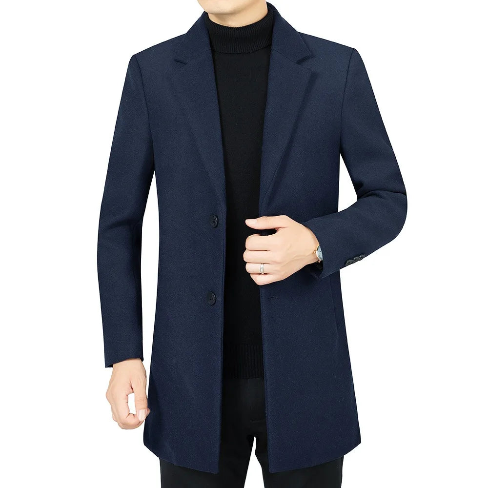 Sobretudo masculino cinza premium com design executivo elegante, fechamento frontal por botões e modelagem sofisticada para inverno